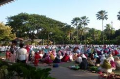 Gantikan Ahok-Djarot, Sekda Hadiri Salat Id di Balai Kota