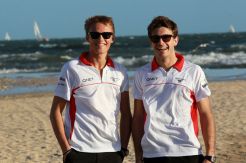 Jules Bianchi Dapat Trofi Perpisahan