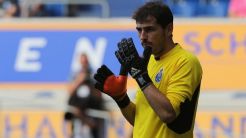 Iker Casillas Tampil Sempurna di Laga Perdana