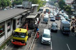 Kurangi Kebakaran Bus, Transjakarta Rekrut 100 Teknisi