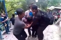 Tebing Air Terjun Sedudo Longsor, Korban Trauma