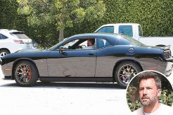 Batman Pilih Dodge Charger