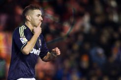Penyerang Madrid 1000...
