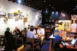 Bistro Seru untuk Nongkrong