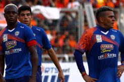 Igbonefo Hijrah Ke Thailand, Arema Krisis Benteng