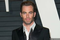 Chris Pine Akan Bermain...