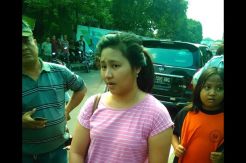 Mahasiswi Cantik Gagalkan Perampok Bersenpi di Rumahnya