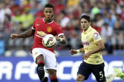 Punya Memphis Depay, Van Gaal Terapkan Skema False 9?