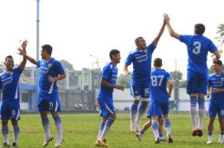 Soal Pemain Asing, Persib Masih Bingung