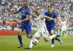 Keown Dukung Arsenal Gaet Benzema