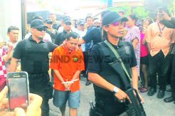 Gelar Rekonstruksi, Pembakar PRT di Pasar Minggu Dicaci Ibu-ibu