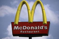 Restrukturisasi, MCDonald PHK Ratusan Karyawan pada Juli