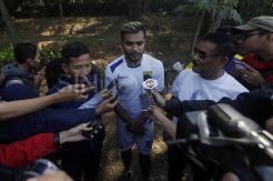 Zulham Zamrun Pakai Jersey 54 saat Arema vs Persib Bandung
