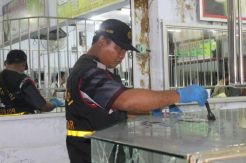 Umbar Tembakan Belasan Kali, Perampok Gasak 5 Kg Emas