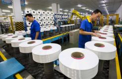 Data Ekonomi China Semakin Menekan Yuan