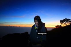 Sebelum Tewas Mahasiswi Unpas Ingin Salat di Puncak Mahameru