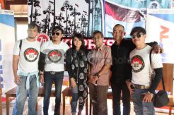 MNCTV-Ancol Gelar Panjat Pinang 124 Pohon
