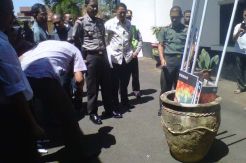 Atribut PKI Dibakar