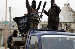 Al-Qaeda Bebaskan 7 Pemberontak Suriah