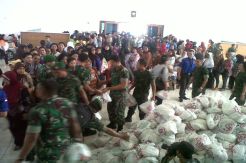 Korem Pamungkas Bagikan 1.000 Paket Sembako