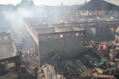 Pedagang Pasar Sumber Tolak Relokasi ke Pasar Darurat