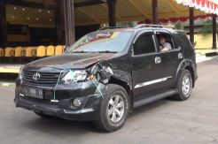 Mobil Ketum PBNU dan Wagub Jatim Tabrakan Beruntun