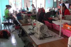 Perajin Tas Kulit di Daerah Ini PHK 50% Karyawan