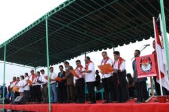 Tujuh Paslon Bupati-Wakil Bupati Karo Teken Kesepakatan Pilkada Damai