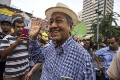Terancam Ditangkap, Mahathir Tidak Ciut Nyali