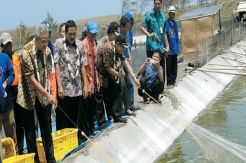 Ganjar Minta Warga Perhatikan...