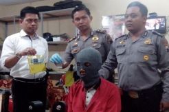 Sembunyikan Sabu dalam Mulut, Kakek Yuyun Diborgol Polisi