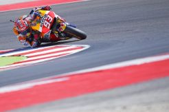 Marquez Relakan Gelar Juara ke Rossi dan Lorenzo