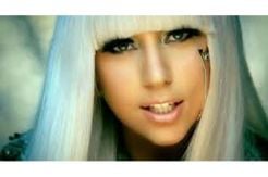 Lady Gaga Berakting...