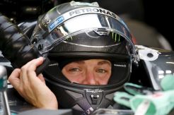 Rosberg Kalahkan Hamilton di Sesi Latihan Pertama