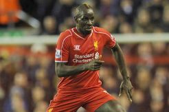 Bek Tangguh Liverpool...
