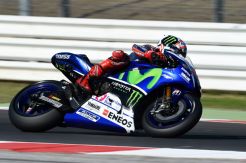 Kalahkan Rossi, Lorenzo Kuasai Latihan Pertama