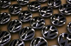 Qatar Rugi Rp86,7 Triliun karena Volkswagen dan Glencore