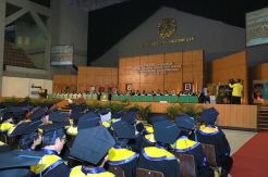 UI Masuk Universitas...