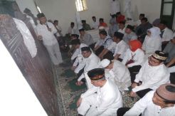 Jelang HUT Banten, Rano Ziarah ke Makam Sultan Hasanudin