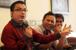 Denny Indrayana Izin...