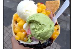 Crepes Jumbo 18 Topping Diperkenalkan di Tokyo