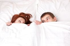Rutin Bercinta Bisa Bikin Lebih Muda 7 Tahun