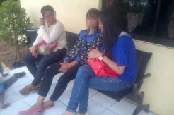 Polisi Cari Cairan Pembius...