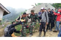 Basarnas Berhasil Evakuasi 10 Korban Aviastar ke Heliped