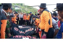 Jenazah Pilot Pesawat Aviastar Bakal Dimakamkan di Papua