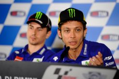 Senggolan dengan Lorenzo di Motegi, Rossi: Mungkin Terjadi Lagi