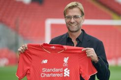 Selain Jabatan, Klopp Juga Ambil Apartemen Rodgers