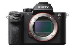Sony Alfa 7R II Kamera Mirrorless Full-Frame Resmi Meluncur di Indonesia