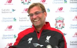 Klopp: Liverpool Jangan Mimpi Menangkan Trofi Musim Ini