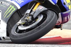 Rossi Cs Gunakan Ban Asimetris di Phillip Island